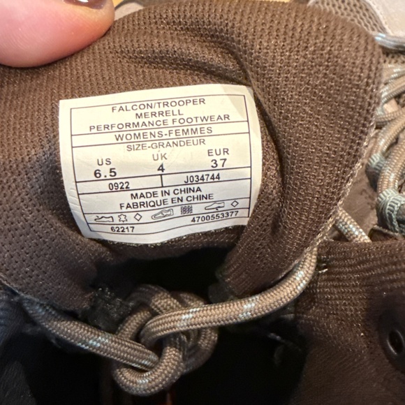 Merrill women hiking boots - Picture 5 of 6